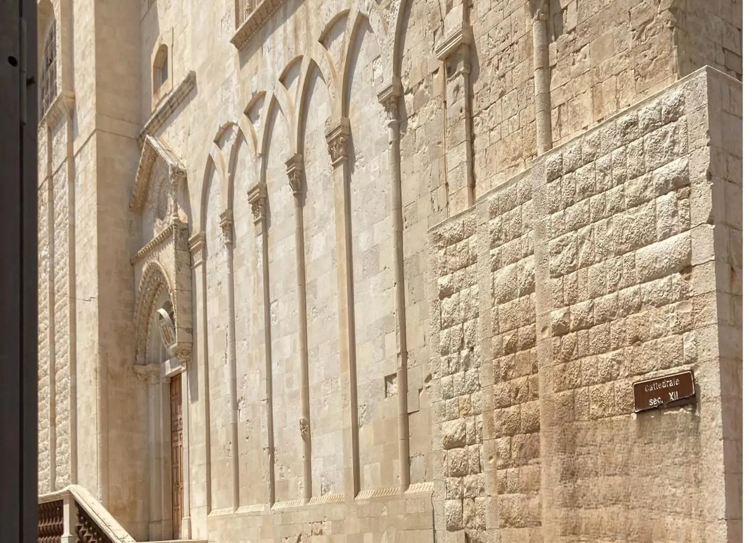 Semper Invictus Apartment - Palazzo Framarino Dei Malatesta - XIV Century Giovinazzo