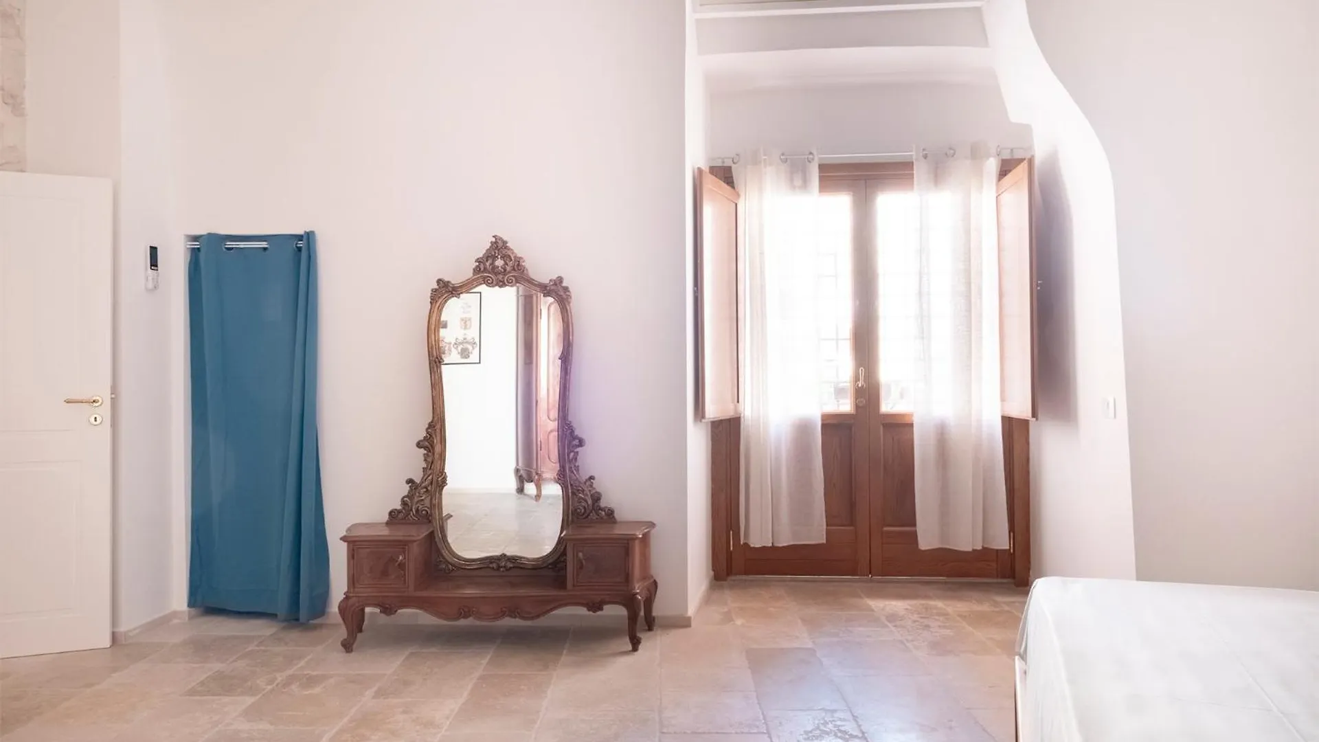 Holiday home Semper Invictus Apartment - Palazzo Framarino Dei Malatesta - XIV Century Giovinazzo