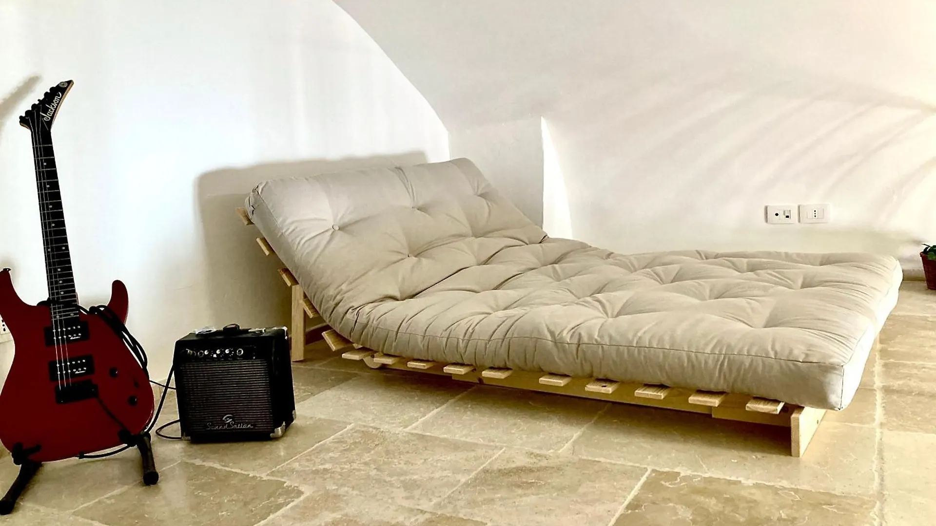 Semper Invictus Apartment - Palazzo Framarino Dei Malatesta - XIV Century Giovinazzo