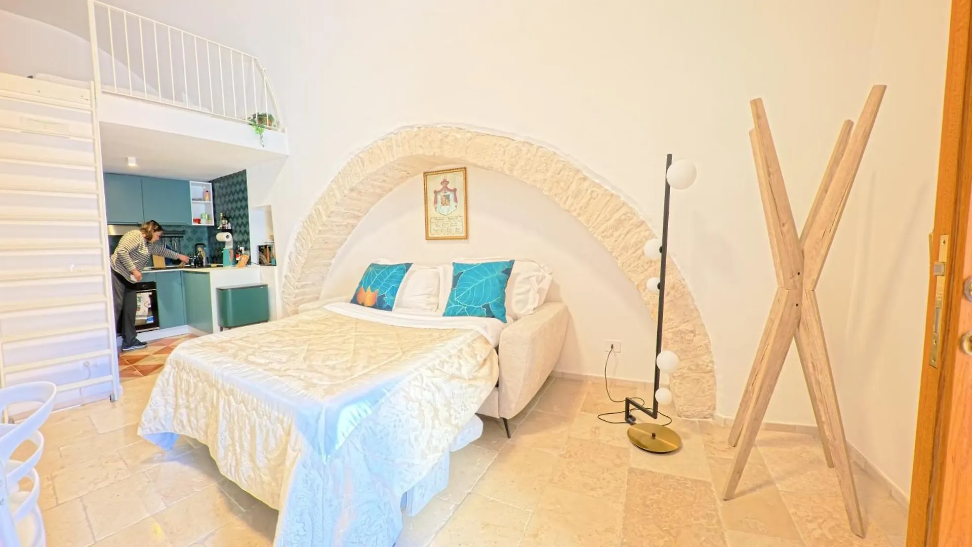 Semper Invictus Apartment - Palazzo Framarino Dei Malatesta - XIV Century Giovinazzo Holiday home